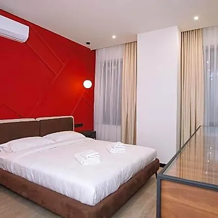 Select Hotel 4*